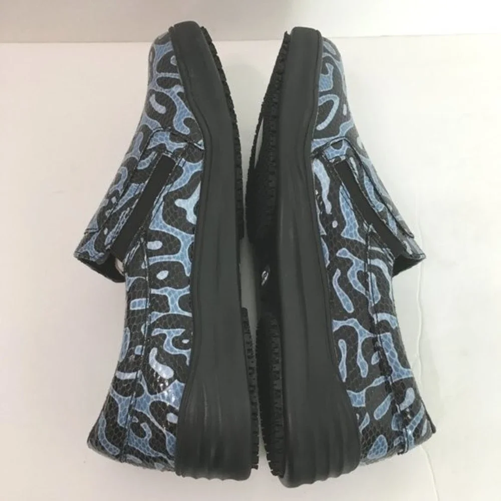 Spring Step Professional Size 9 Ispie Winwood Black Blue‎ Snake Print Shoes